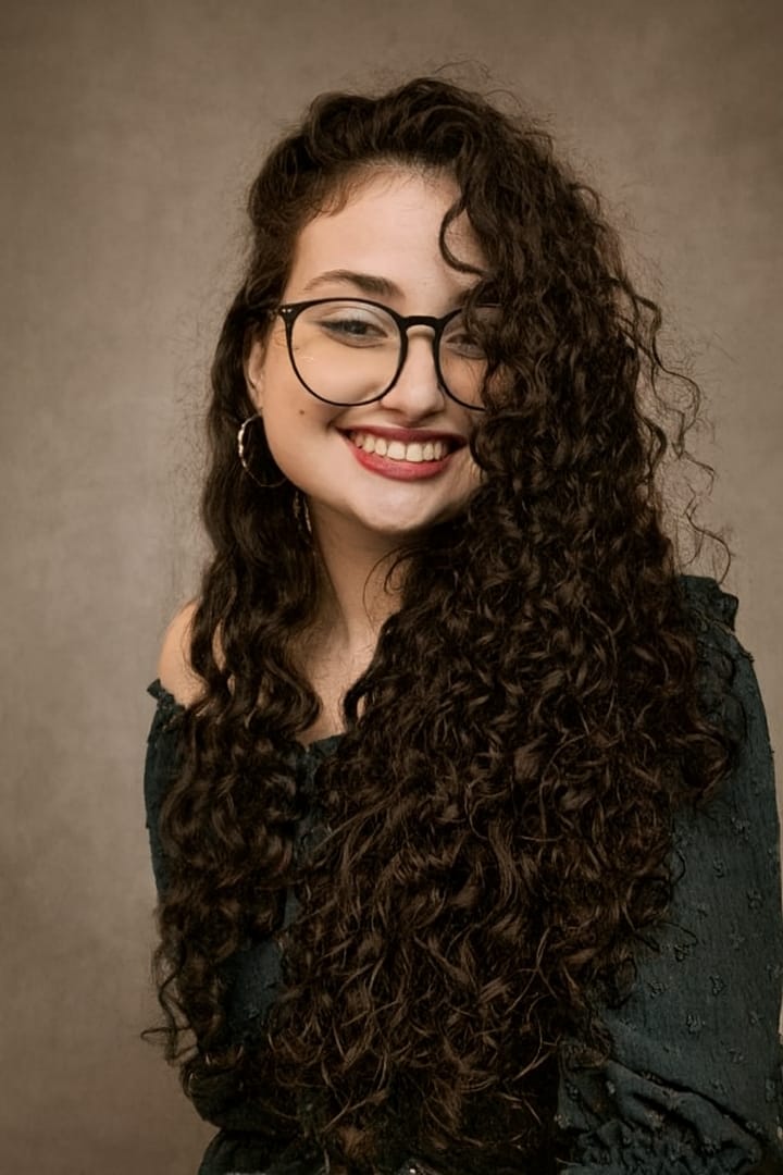 MARIA VICTÓRIA FERNANDES GOMES