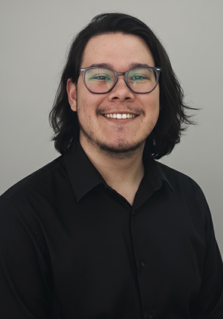 ADRIANO SANTOS DE FARIAS